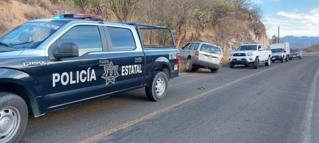 SI HUBO DETENIDO EN EL DOBLE ASALTO DE CAMIONETAS EN CALVILLO