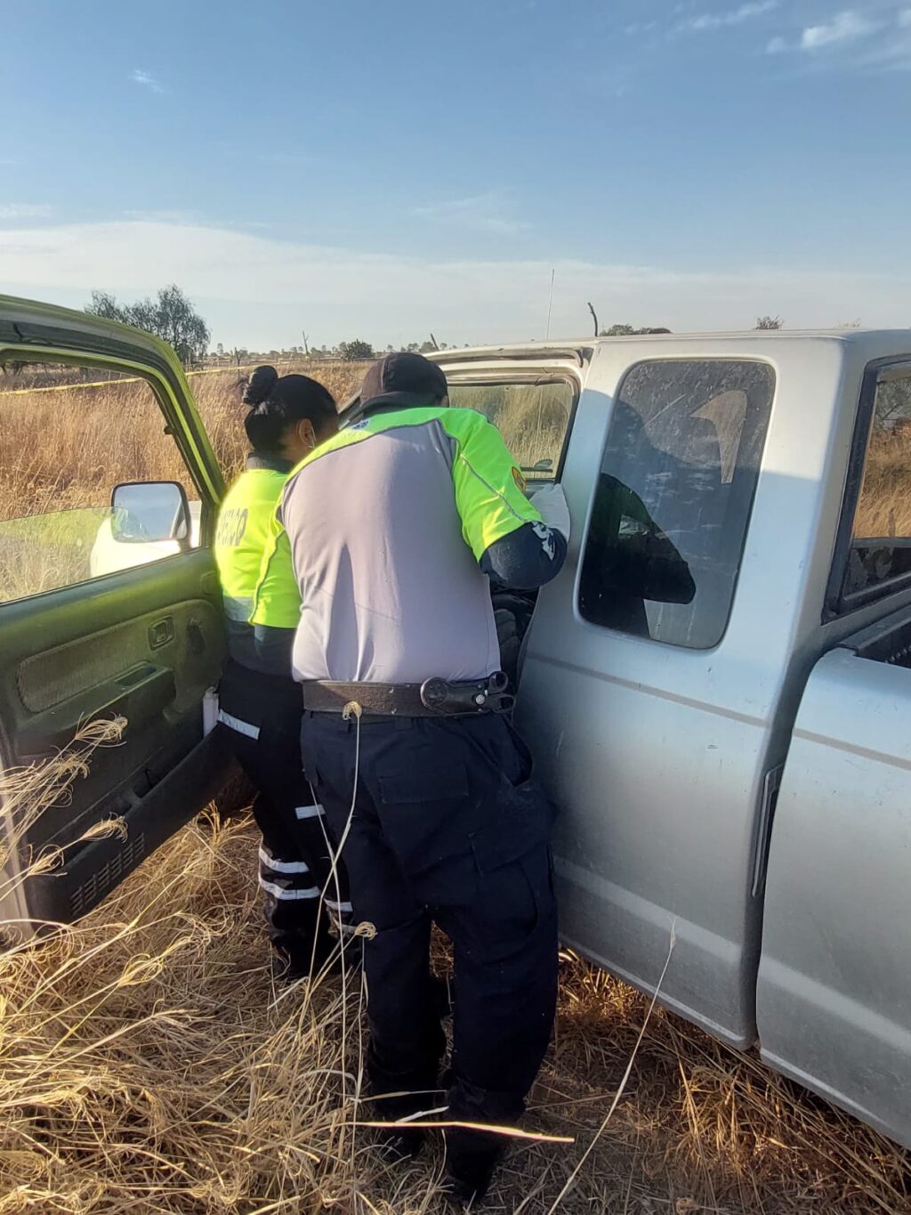 JOVEN MURIO DENTRO DE UNA CAMIONETA