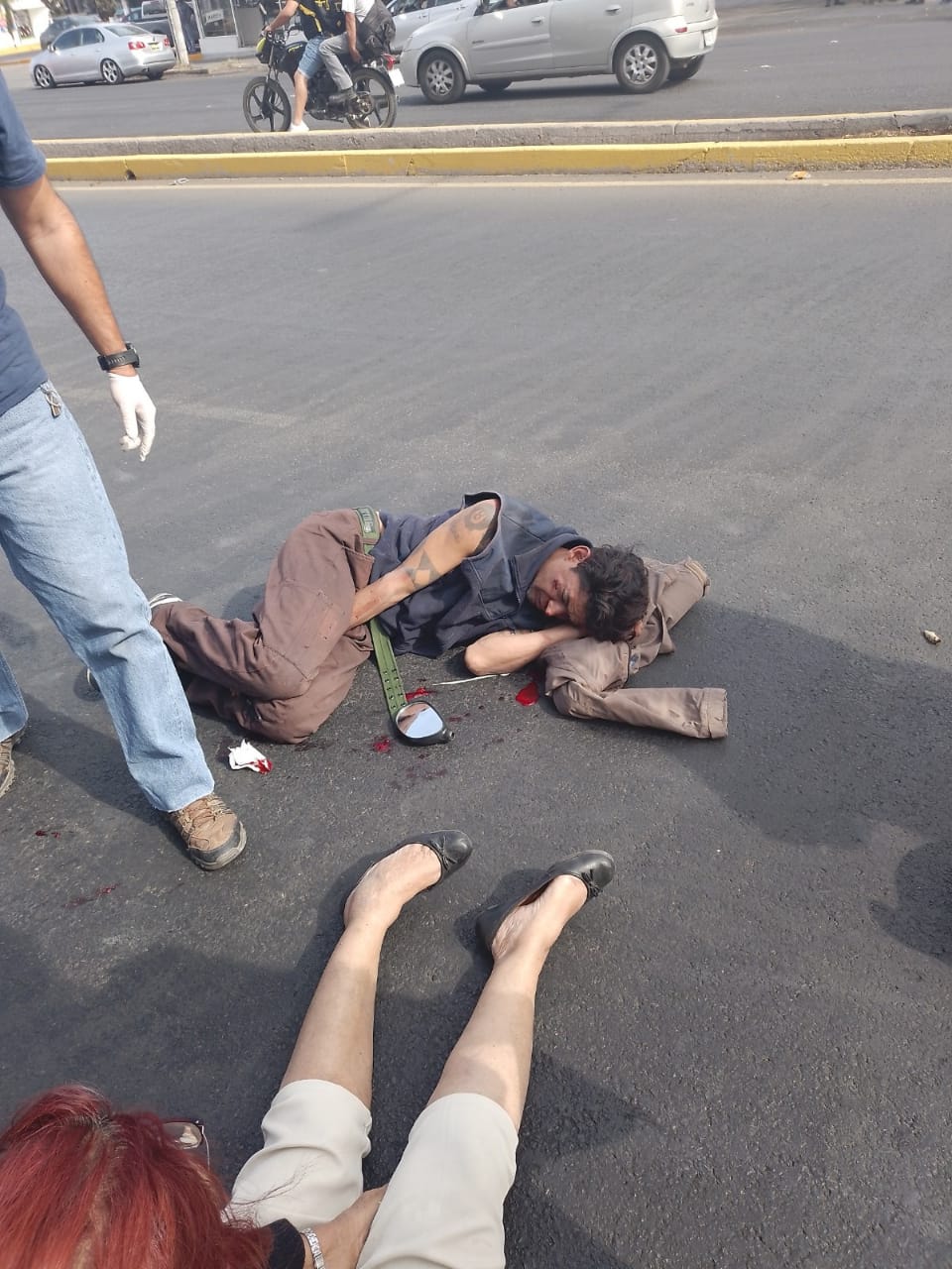 SUFREN APARATOSA CAIDA EN MOTO