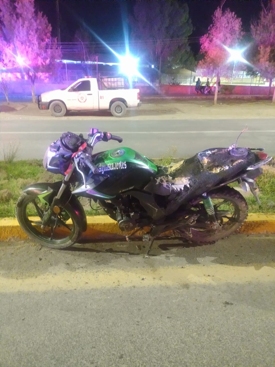 MOTOCICLISTA SALIO EYECTADO TRAS FUERTE CHOQUE DESIGUAL