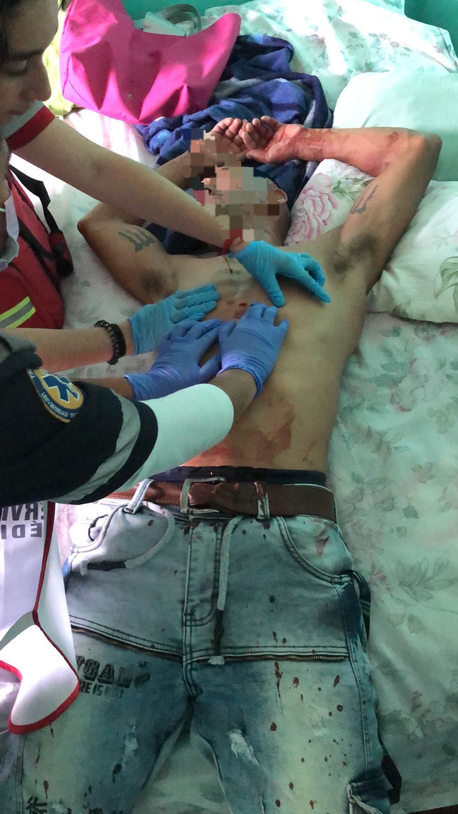 RIÑA EN LAS HUERTAS DEJA DOS HERIDOS, UNO DE ELLOS FUE BALEADO Y EL OTRO “PICADO”