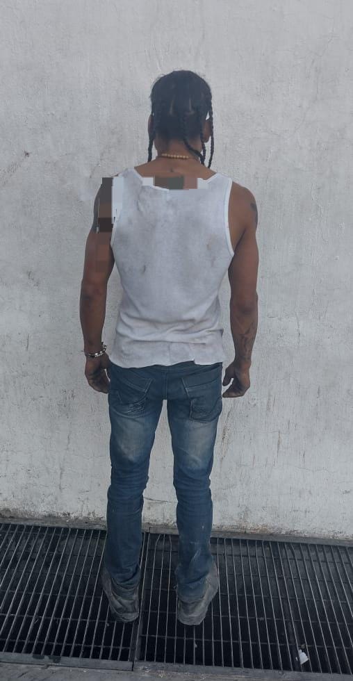 DESQUICIADO SUJETO INTENTO PRENDERLE FUEGO A UN TEMPLO EN EL PERALTA