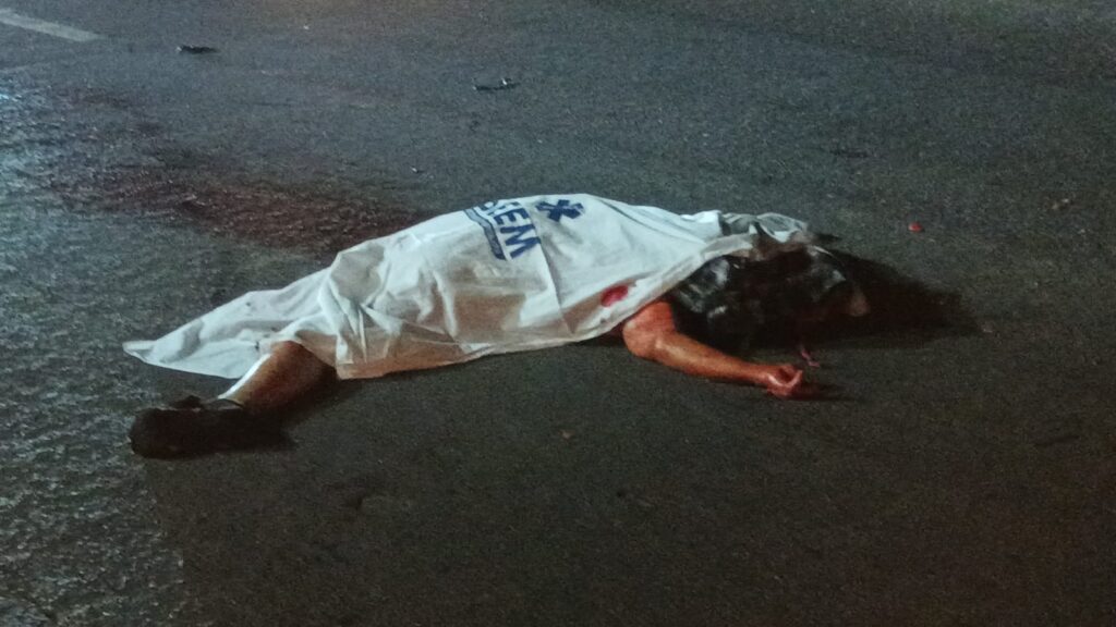 ABUELITO ES DESTROZADO TRAS SER ATROPELLARLO EN LA 45 NORTE