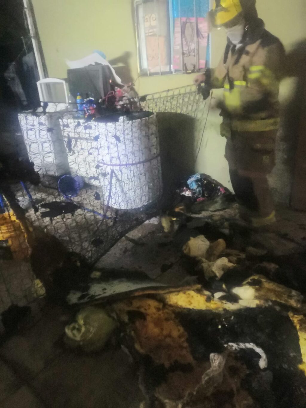 SE INCENDIAN DOS CASA HABITACION,  POR FORTUNA NO HUBO PERSONAS LESIONADAS
