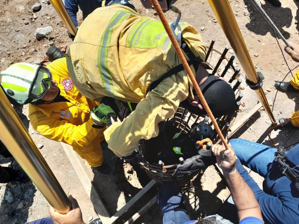 MUERE 15 METROS BAJO TIERRA UN TRABAJADOR DE LA CONSTRUCCION