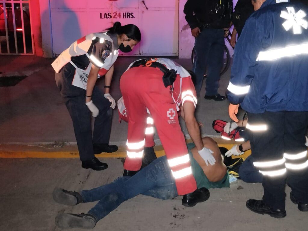 DUELO DE BORRACHITOS DEJA UN HERIDO, UNO DE LOS IMPLICADOS LO ATACO CON UN DESARMADOR