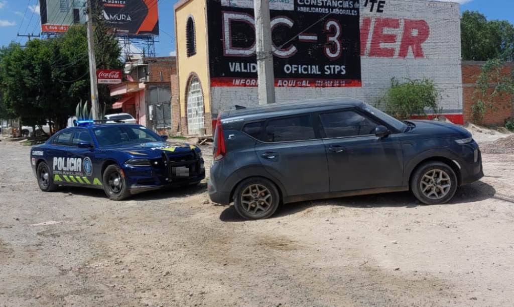 POLICIA ESTATAL ASEGURA AUTO ROBADO CON VIOLENCIA EN “LA CHONA”. ¿Y LOS DE AGUASCALIENTES?