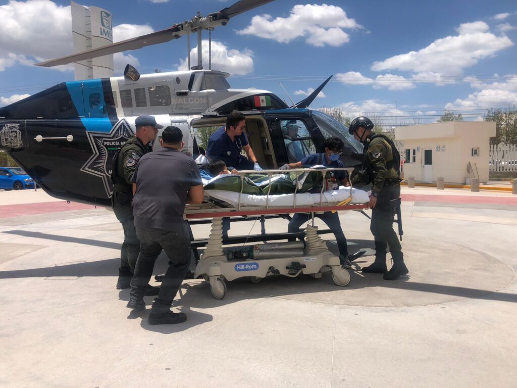 TRASLADAN EN HELICOPTERO A MENOR DE 8 AÑOS QUE SUFRIO QUEMADURAS