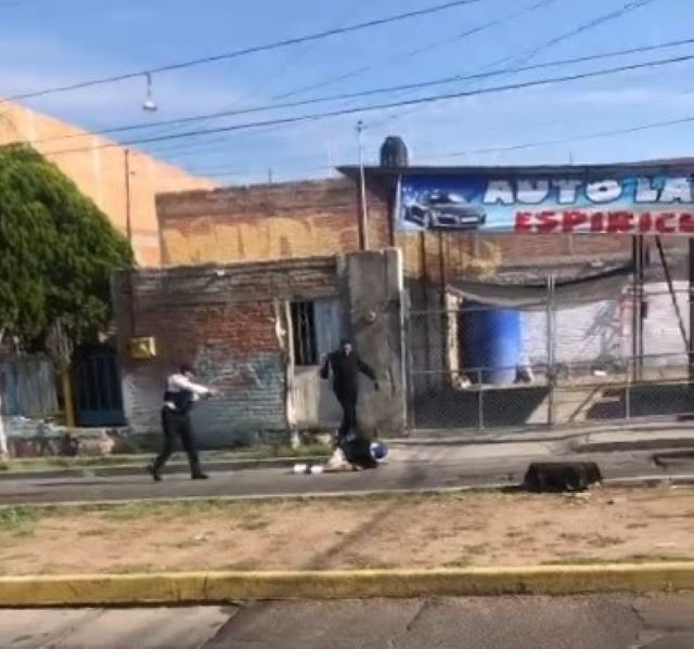 Policías municipales de Aguascalientes hirieron a balazos a un adolescente en “Las Huertas” (videos)