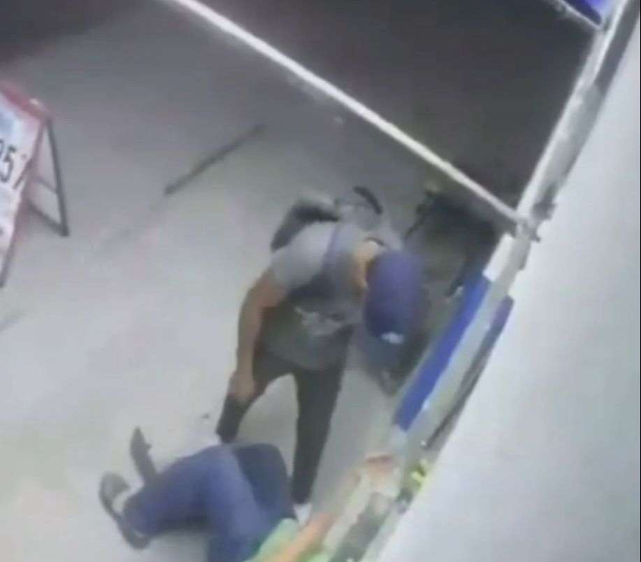 Violento sujeto asaltó a un comerciante de la tercera edad en el Rodolfo Landeros
