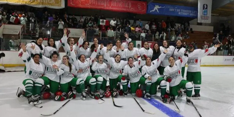 Selección Femenil de hockey sobre hielo hace colecta para Mundial