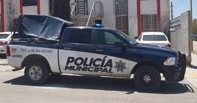 Dos pistoleros balearon la fachada de un domicilio en Paseos de San Antonio