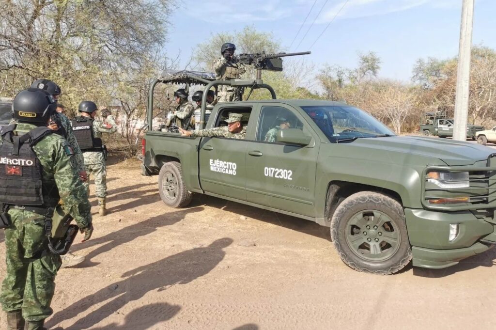 Elementos del Ejército Mexicano detuvieron a cuatro presuntos sicarios en Rincón de Romos