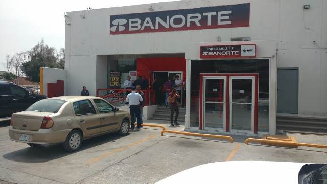 Dos pistoleros asaltaron a un cuentahabiente en Aguascalientes y lo despojaron de $300 mil en efectivo