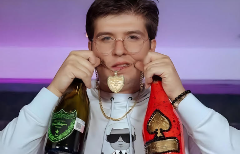 Madre de «Fofo» Márquez pide disculpas a mujer golpeada por su hijo