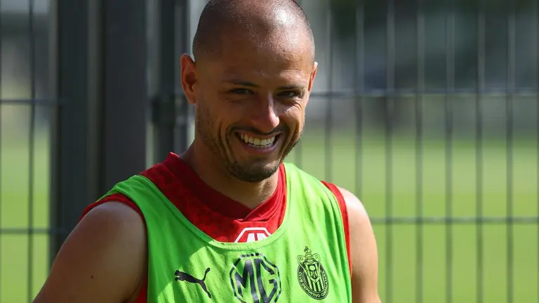 «Chicharito» Hernández vuelve para el Clásico Tapatío ante Atlas