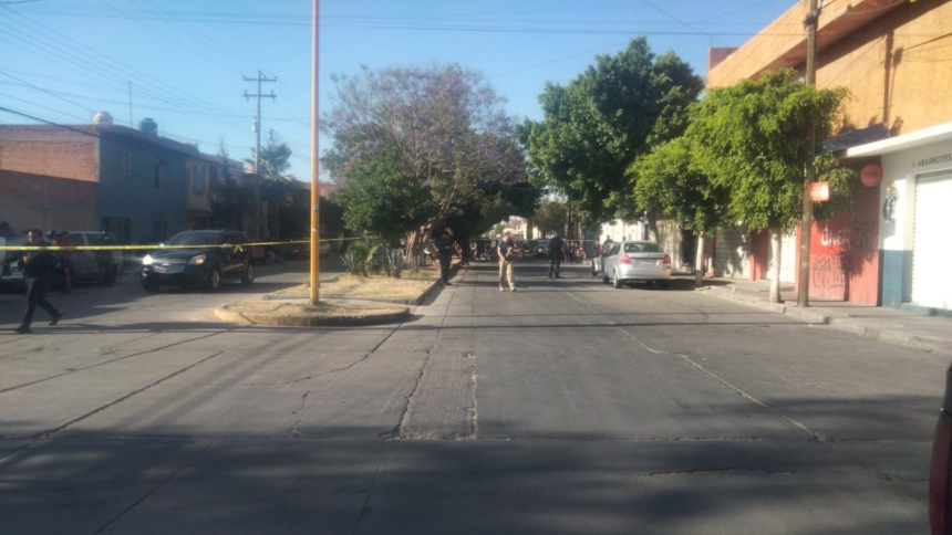 Dos sicarios en motocicleta intentaron ejecutar a madre e hija embarazada en “Las Huertas”