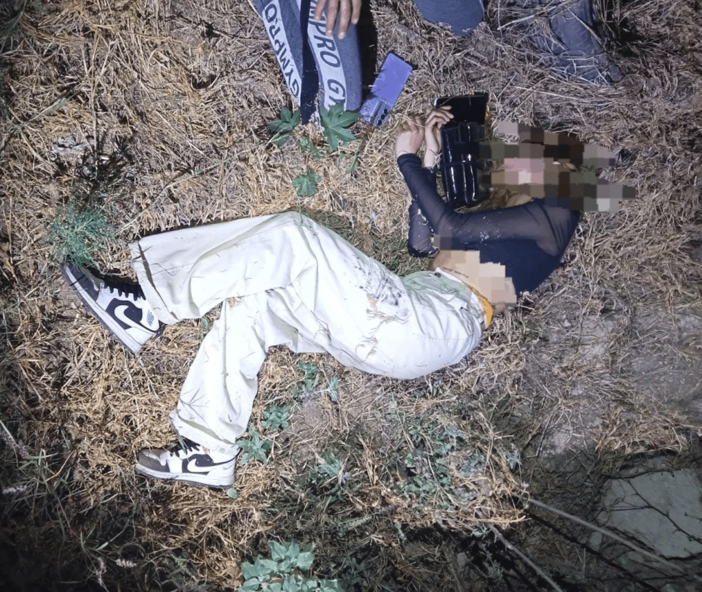 Encuentran a joven alcoholizada en terreno baldío de Bajío de las Palmas