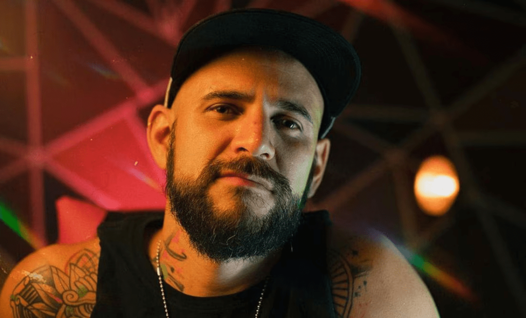 Canal 22 hace caso a audiencia y suspende programa con «El Temach»