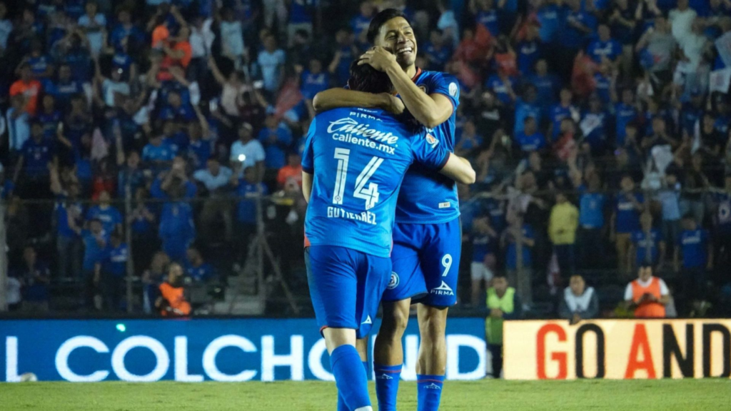 «Andar conmigo» de Julieta Venegas, el nuevo himno de Cruz Azul