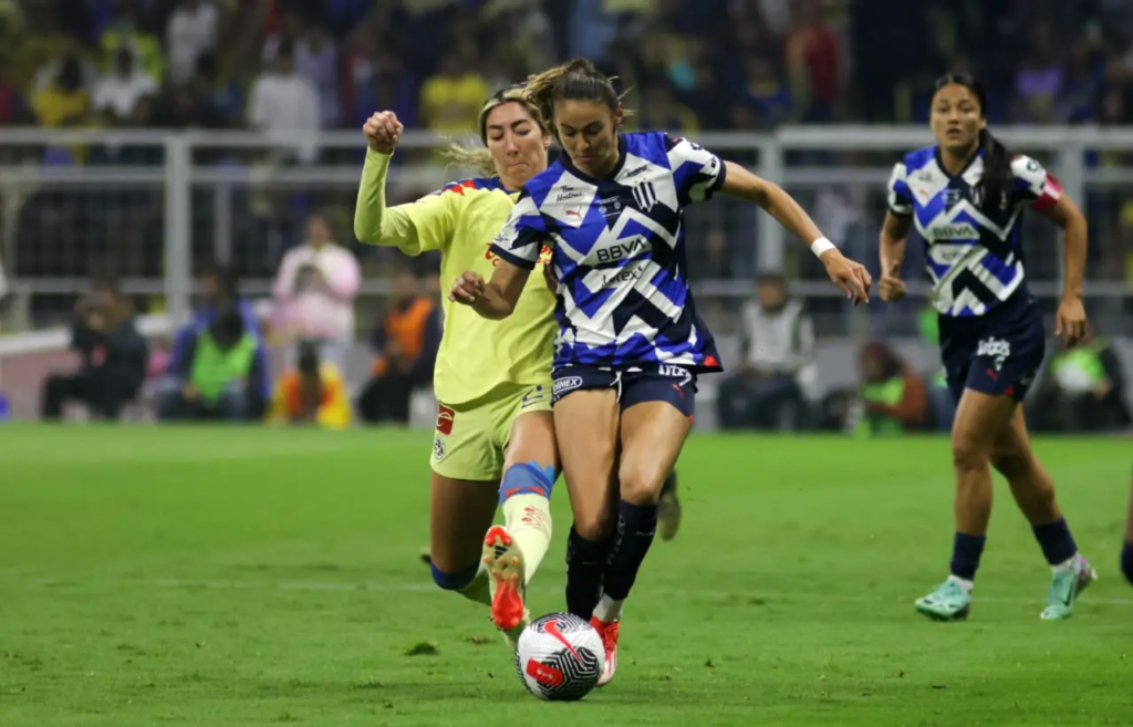 América toma la ventaja frente a las Rayadas