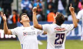 «Chelís» revienta a Igor Lichnovsky por asistir a la boda de «Bebote»