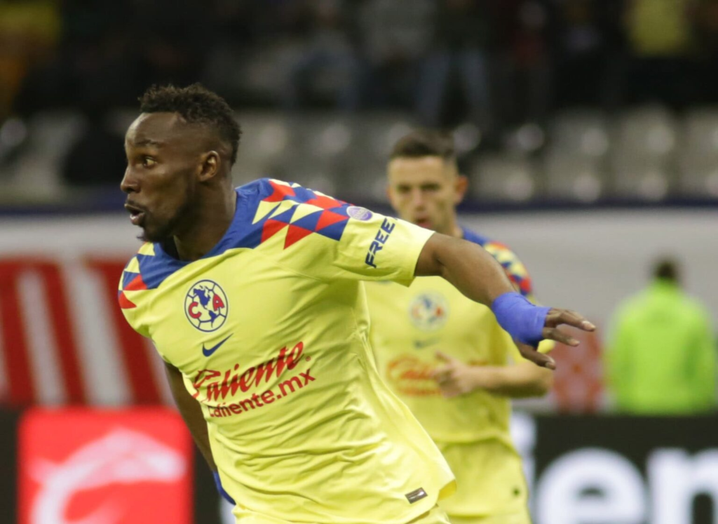 América se despide de Julián Quiñones