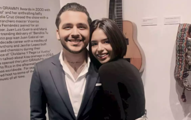 Tía de Ángela Aguilar defiende noviazgo de la joven con Nodal