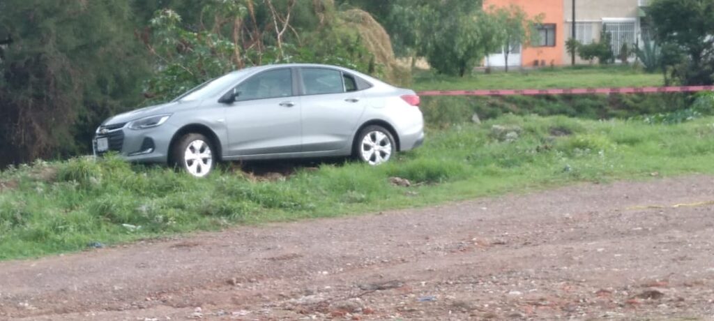 Un joven murió de un fulminante infarto a bordo de su automóvil en la colonia El Riego