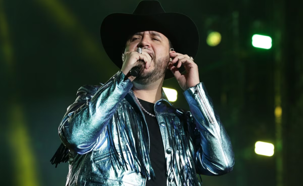 Edén Muñoz manda mensaje a fans tras colapso de escenario