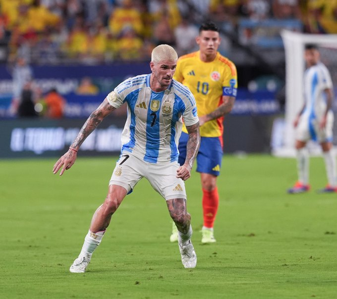 Argentina retiene el título, sin Messi y con un gol salvador de Lautaro