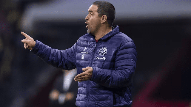 América ha renovado a su entrenador André Jardine