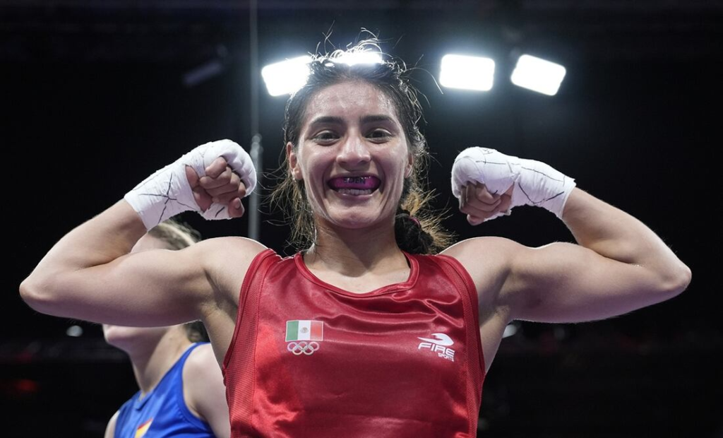 Mexicana Fátima Herrera avanza a los octavos de Final de boxeo
