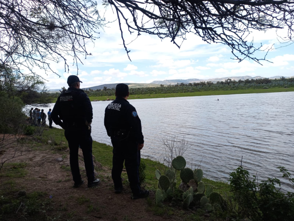 Encuentran a menor sin vida en el fondo de una presa en Asientos