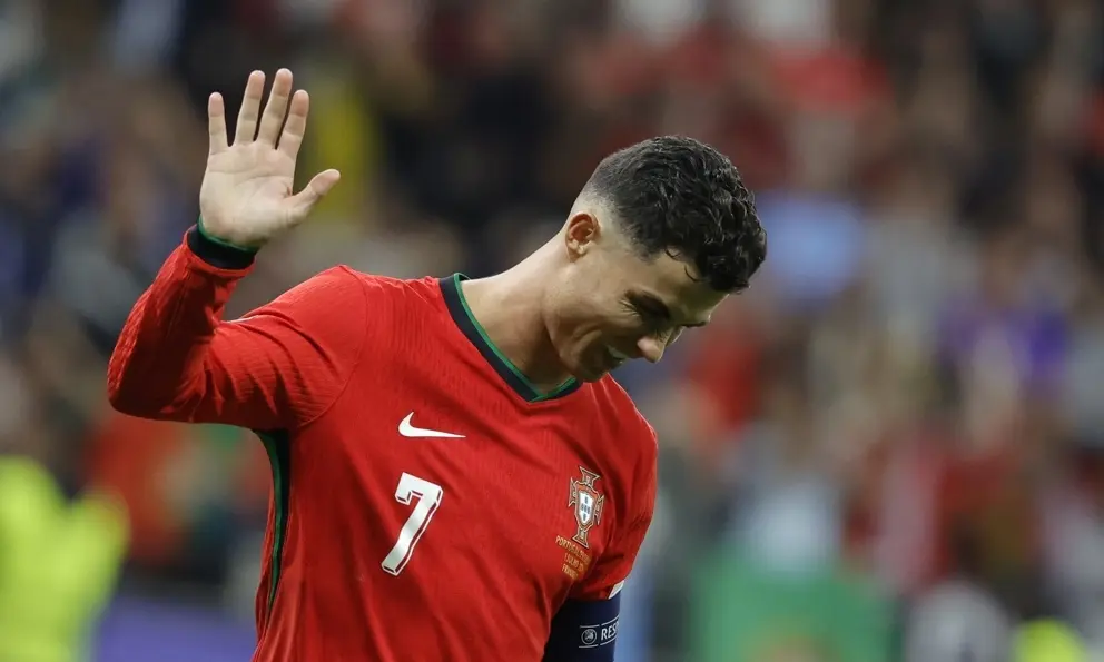 Ronaldo se retiraría del futbol tras jugar un partido con su hijo