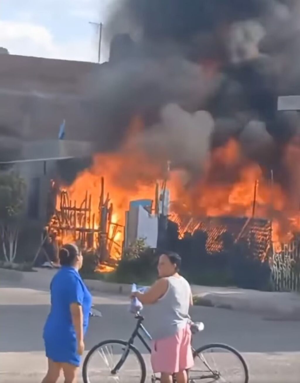 Se incendió un domicilio utilizado como “picadero” en Paseos de la Providencia en “San Pancho”