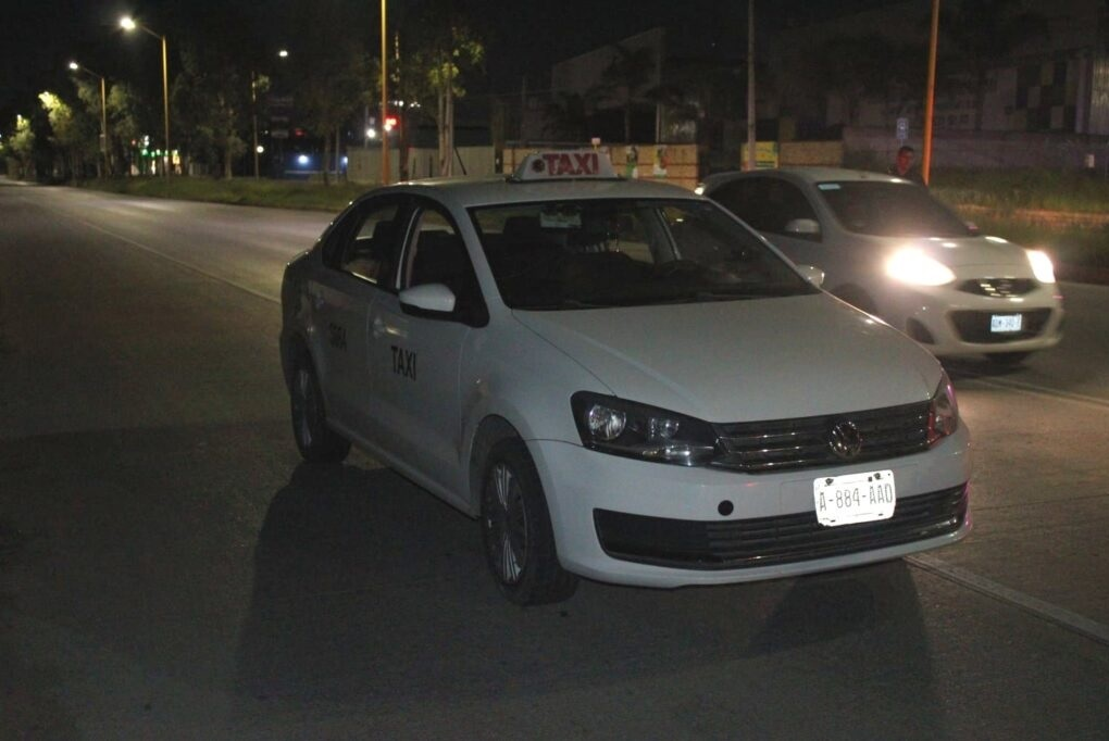 Detienen a dos asaltantes de taxi en Mahatma Gandhi