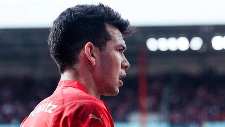 «Chucky Lozano recibe homenaje en el PSV Eindhoven de los Países Bajos