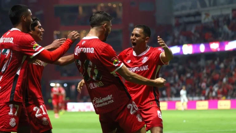 Toluca golea a Xolos 4-0