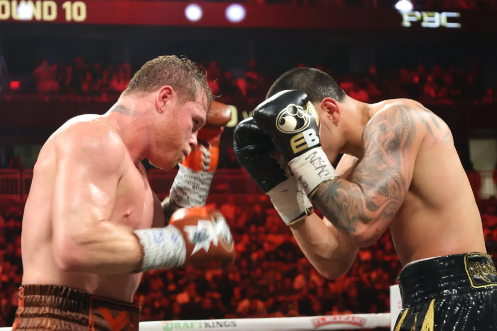 Canelo vence a Edgar Berlanga