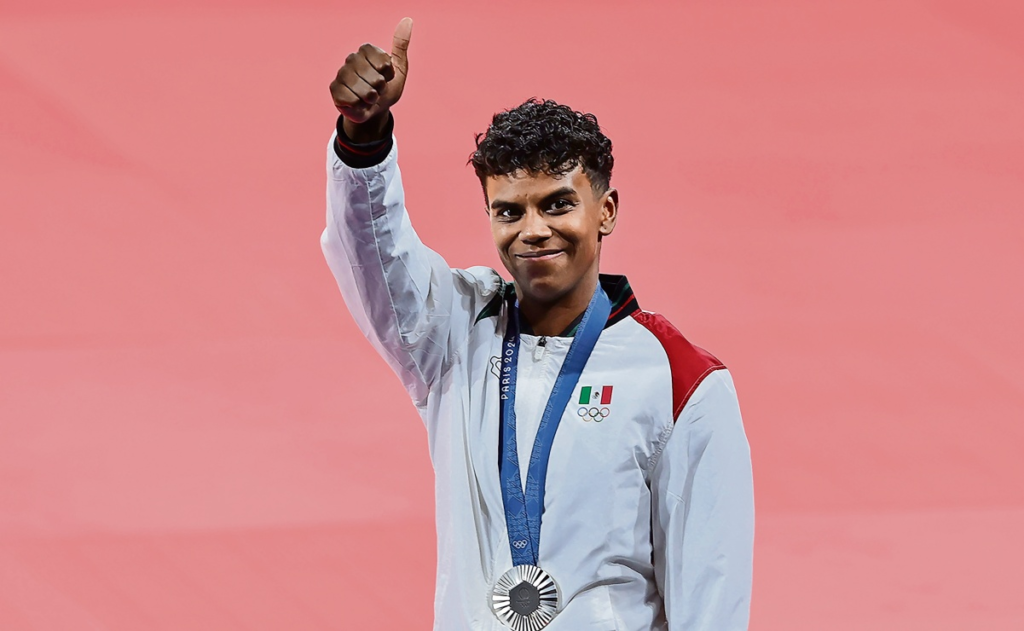 Medallistas reciben más de 78 mdp