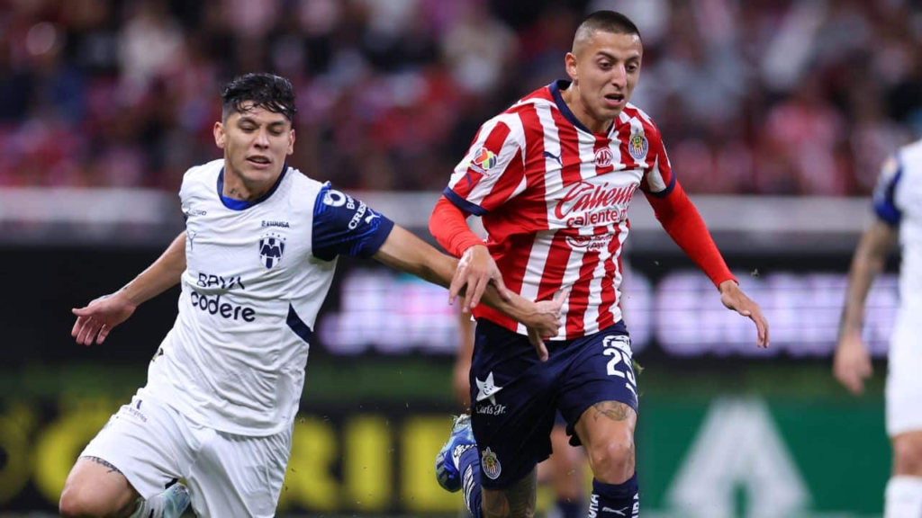 Chivas y Rayados empatan