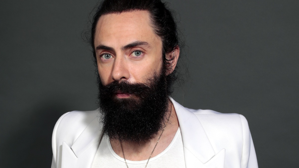 Jay de la Cueva, creador de varias bandas