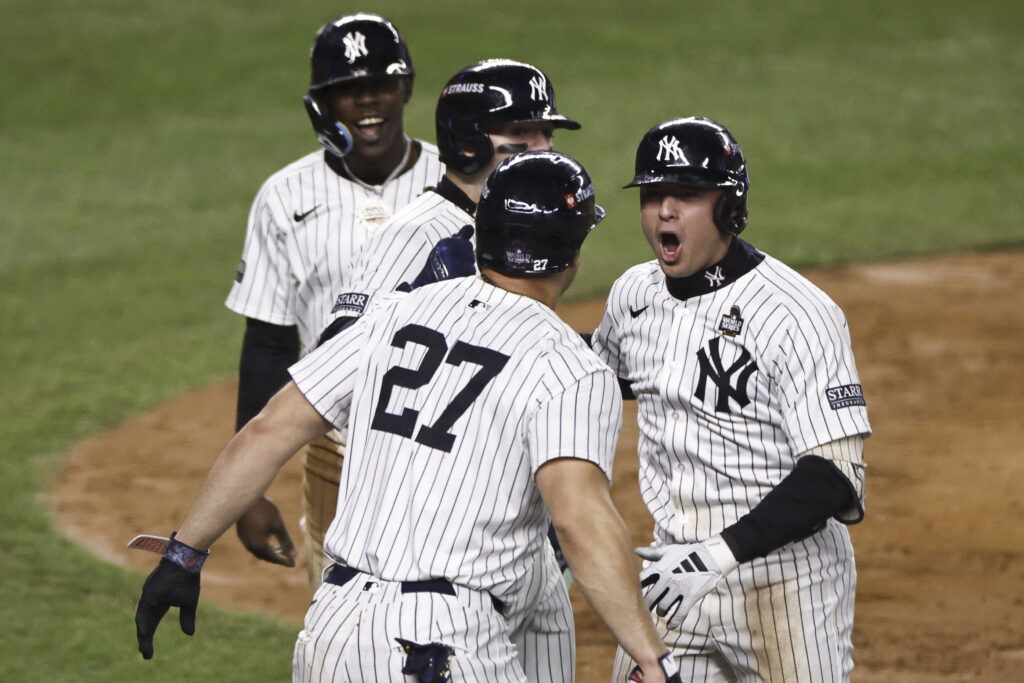 Volpe y Torres mantienen con vida a los Yanquis