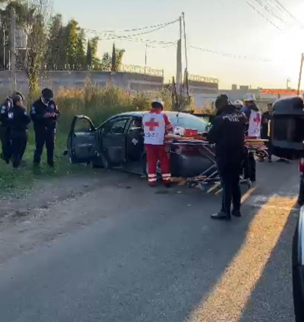 Cinco custodias del CERESO Femenil sufren accidente en la 70 Poniente