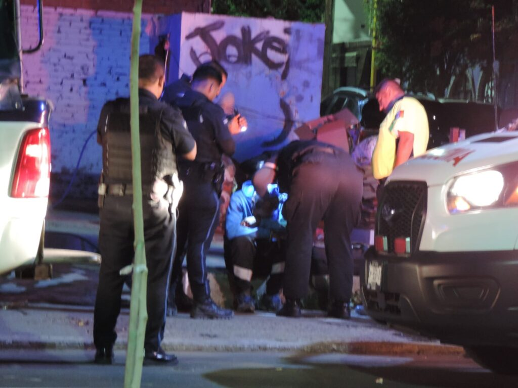 Sujetos atacan a un hombre en la colonia Insurgentes