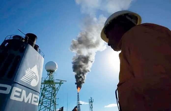 Proyectan recorte de 7.5% para Pemex en Paquete Económico