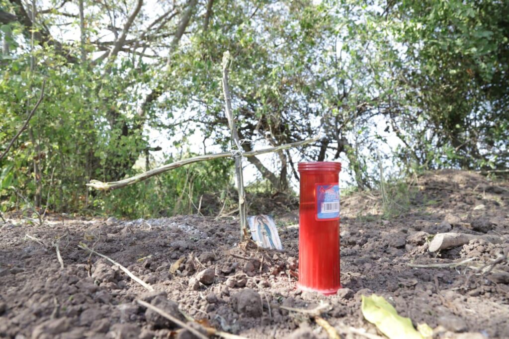 Hallan restos de 5 cuerpos en fosas clandestinas en Mazatlán