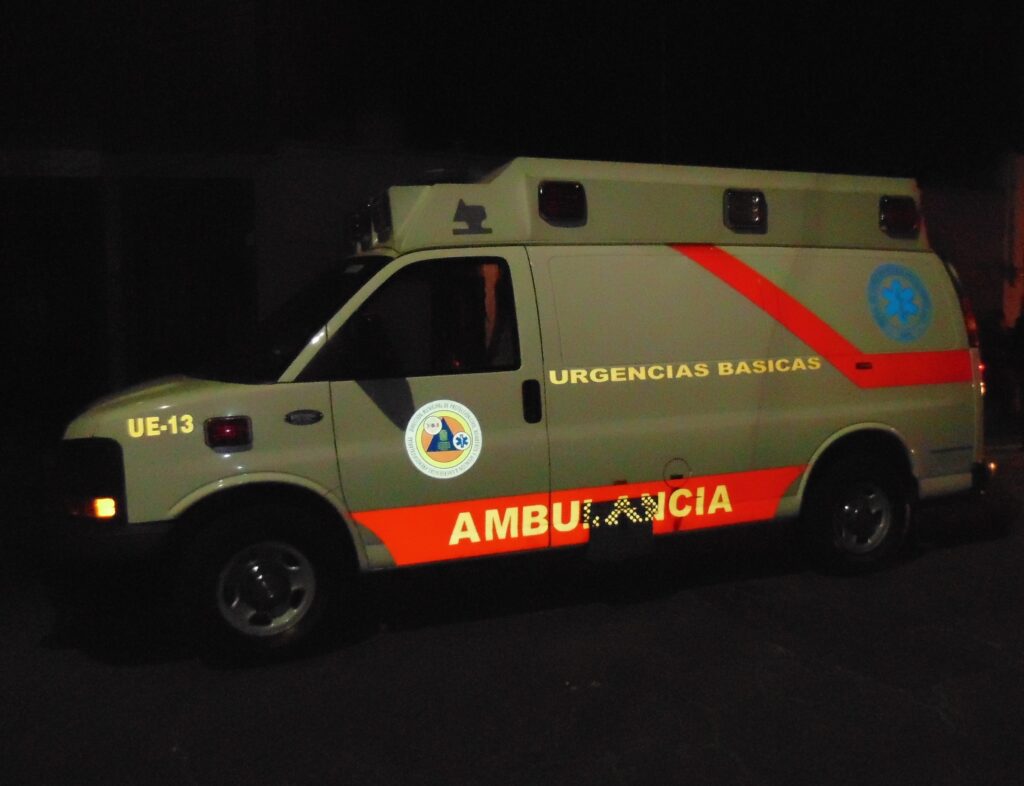 Mujer habría intentado asesinar a sus dos hijos y luego pretendió suicidarse en el Barrio de la Salud