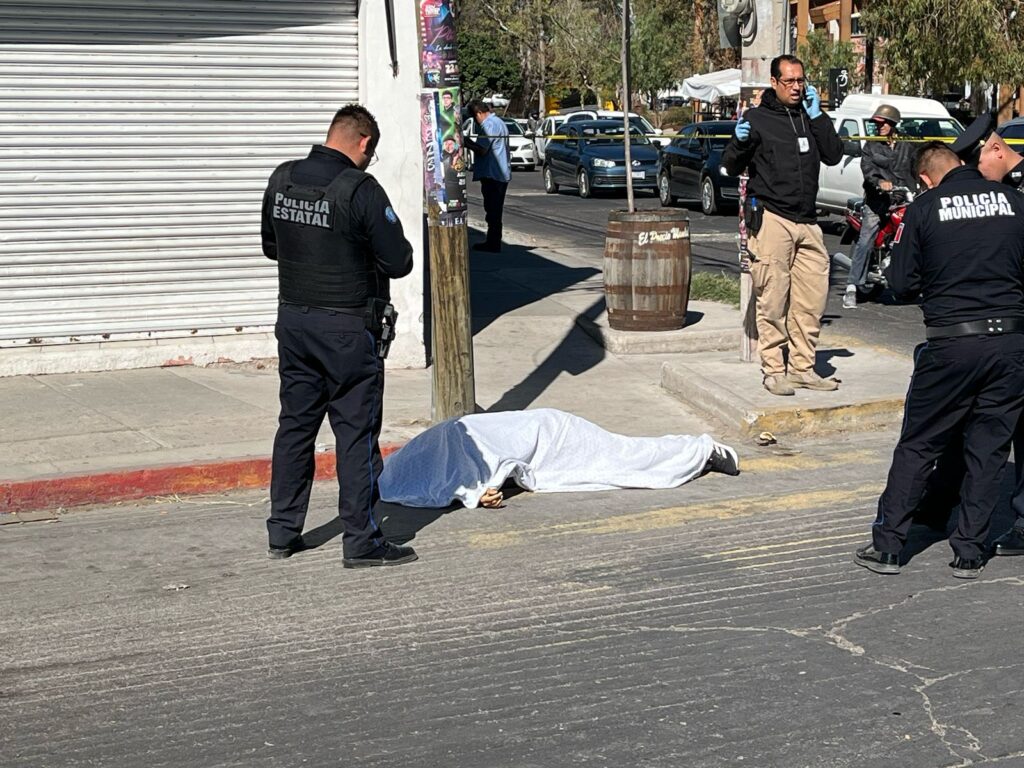 Muere hombre que se ejercitaba al aire libre en el fraccionamiento Los Arcos